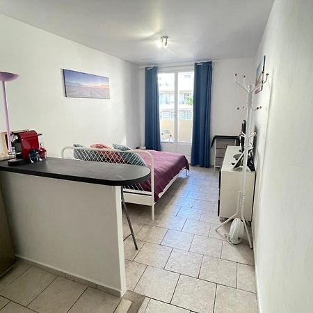 Small Appartement Nice Luaran gambar